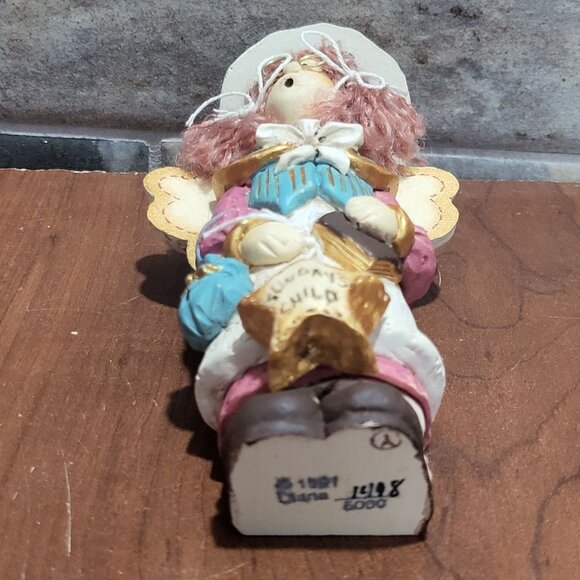 Designs by Diana Angel Figurine 1498 Collectable Sculpture Handcrafted - Picture 5 of 12